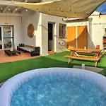 Hébergement de vacances Ronko House *