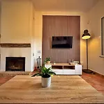 Ronko House *