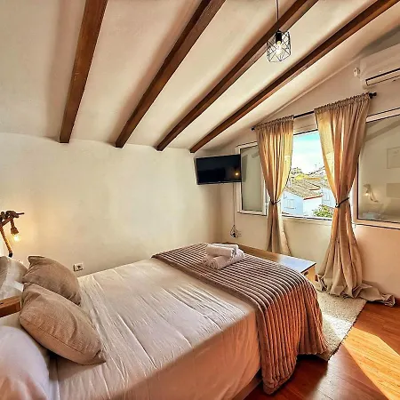 度假居 Ronko House *